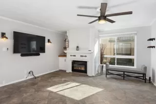 Photo #6: 230024224 Listing 