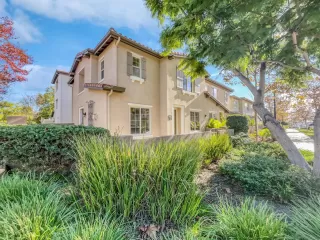 Photo #6: 230024239 Listing 