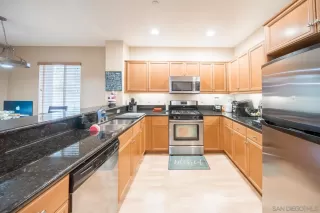 Photo #2: 230024265 Listing