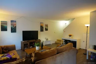 Photo #1: 230024269 Listing