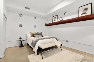 Photo #3: 230024274 Listing