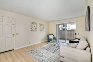 Photo #2: 230024302 Listing