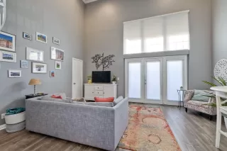 Photo #3: 230024323 Listing 