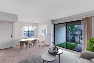 Photo #3: 230024343 Listing