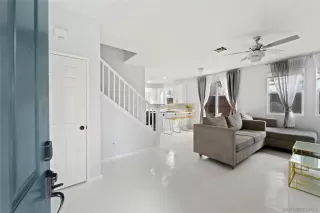 Photo #3: 230024349 Listing 