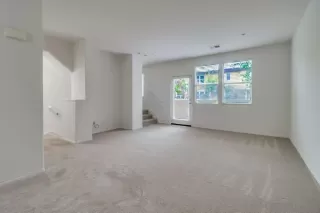 Photo #3: 230024383 Listing 