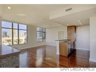 Photo #6: 230024434 Listing 