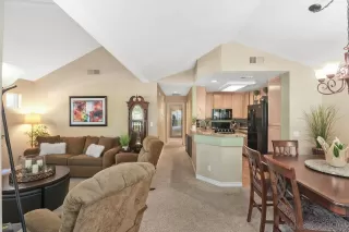 Photo #5: 240000006 Listing 