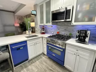 Photo #4: 240000021 Listing