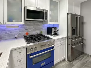 Photo #5: 240000021 Listing