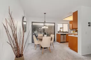 Photo #5: 240000060 Listing