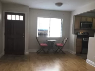 Photo #5: 240000087 Listing