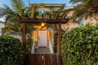 Photo #1: 240000106 Listing