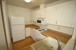 Photo #5: 240000115 Listing