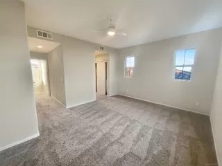 Photo #4: 240000132 Listing