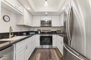 Photo #6: 240000176 Listing 