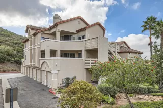 Photo #2: 240000206 Listing