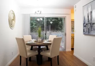 Photo #6: 240000309 Listing