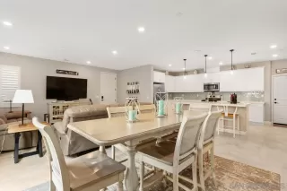 Photo #5: 240000319 Listing 