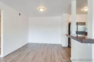 Photo #5: 240000363 Listing