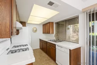 Photo #5: 240000371 Listing