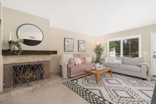 Photo #6: 240000377 Listing