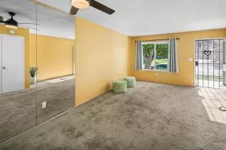 Photo #5: 240000400 Listing 