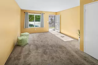 Photo #6: 240000400 Listing 