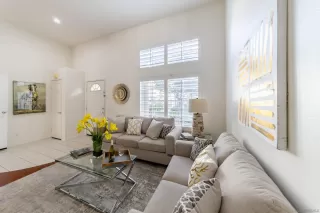 Photo #3: 240000417 Listing 