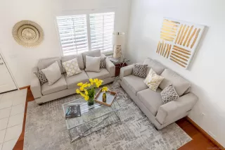 Photo #4: 240000417 Listing 