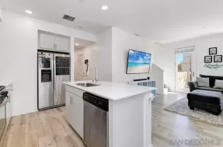 Photo #5: 240000427 Listing