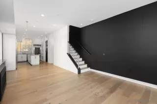 Photo #2: 240000430 Listing