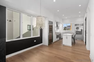 Photo #4: 240000430 Listing