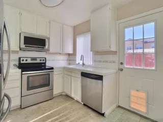 Photo #3: 240000441 Listing