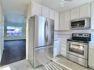 Photo #4: 240000441 Listing