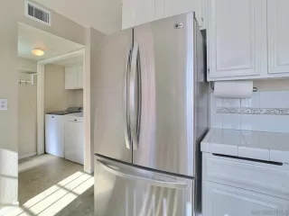 Photo #5: 240000441 Listing