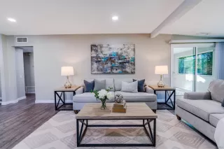 Photo #5: 240000453 Listing