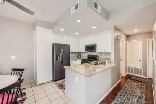 Photo #5: 240000454 Listing 