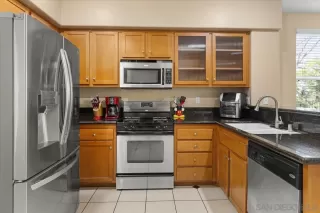 Photo #3: 240000455 Listing 