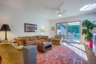 Photo #5: 240000468 Listing 