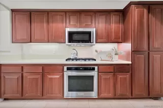 Photo #3: 240000472 Listing