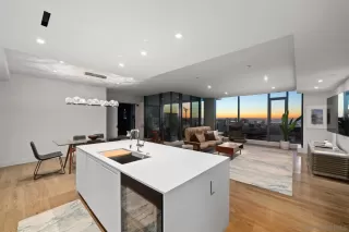 Photo #1: 240000490 Listing 