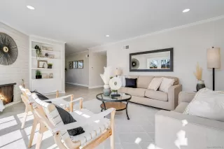 Photo #3: 240000559 Listing