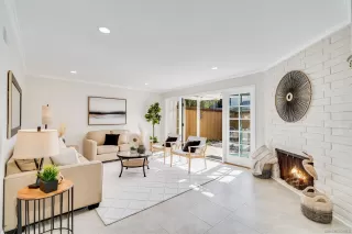 Photo #4: 240000559 Listing