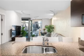 Photo #2: 240000579 Listing