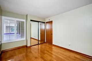 Photo #6: 240000600 Listing 