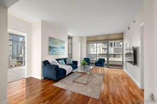 Photo #3: 240000611 Listing