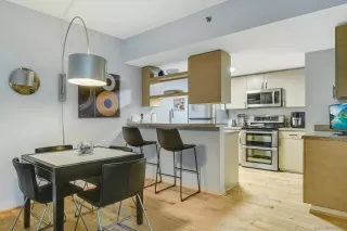 Photo #2: 240000641 Listing