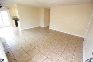 Photo #3: 240000655 Listing