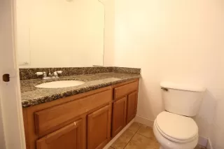 Photo #6: 240000655 Listing